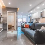 Apartamento Chic Retreat In The Heart Of Tigne