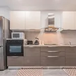 Chic Retreat In The Heart Of Tigne Apartamento Sliema
