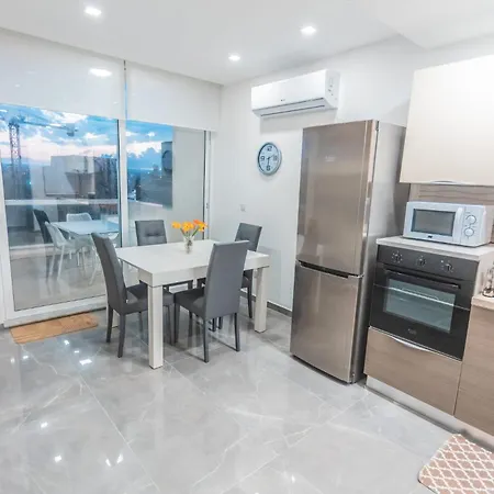 아파트 Chic Retreat In The Heart Of Tigne *