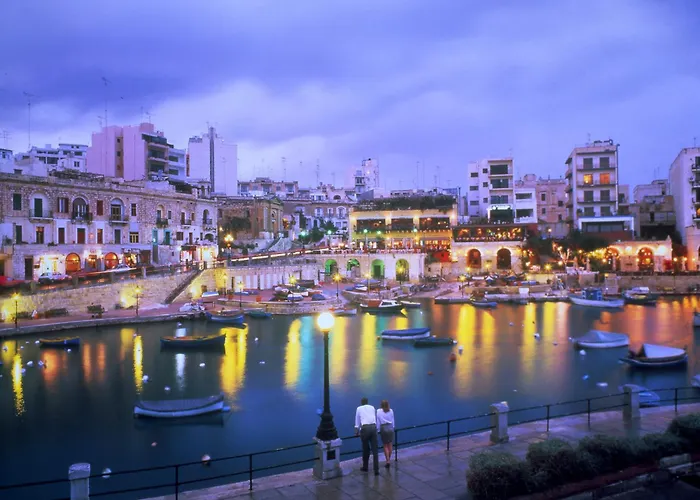 Daire Chic Retreat In The Heart Of Tigne Sliema