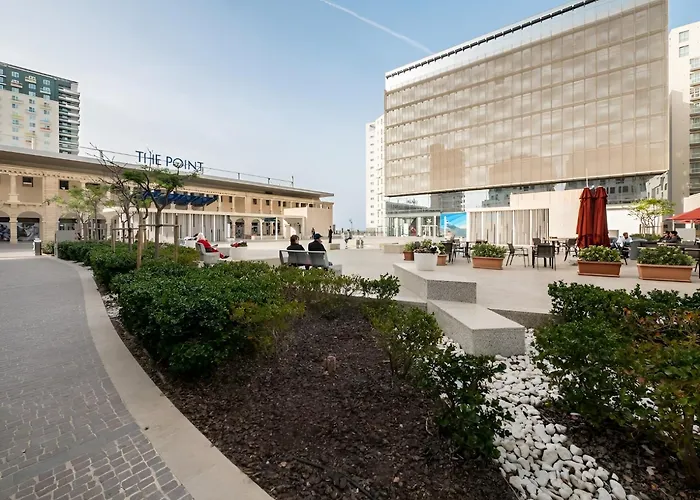 Chic Retreat In The Heart Of Tigne * Sliema